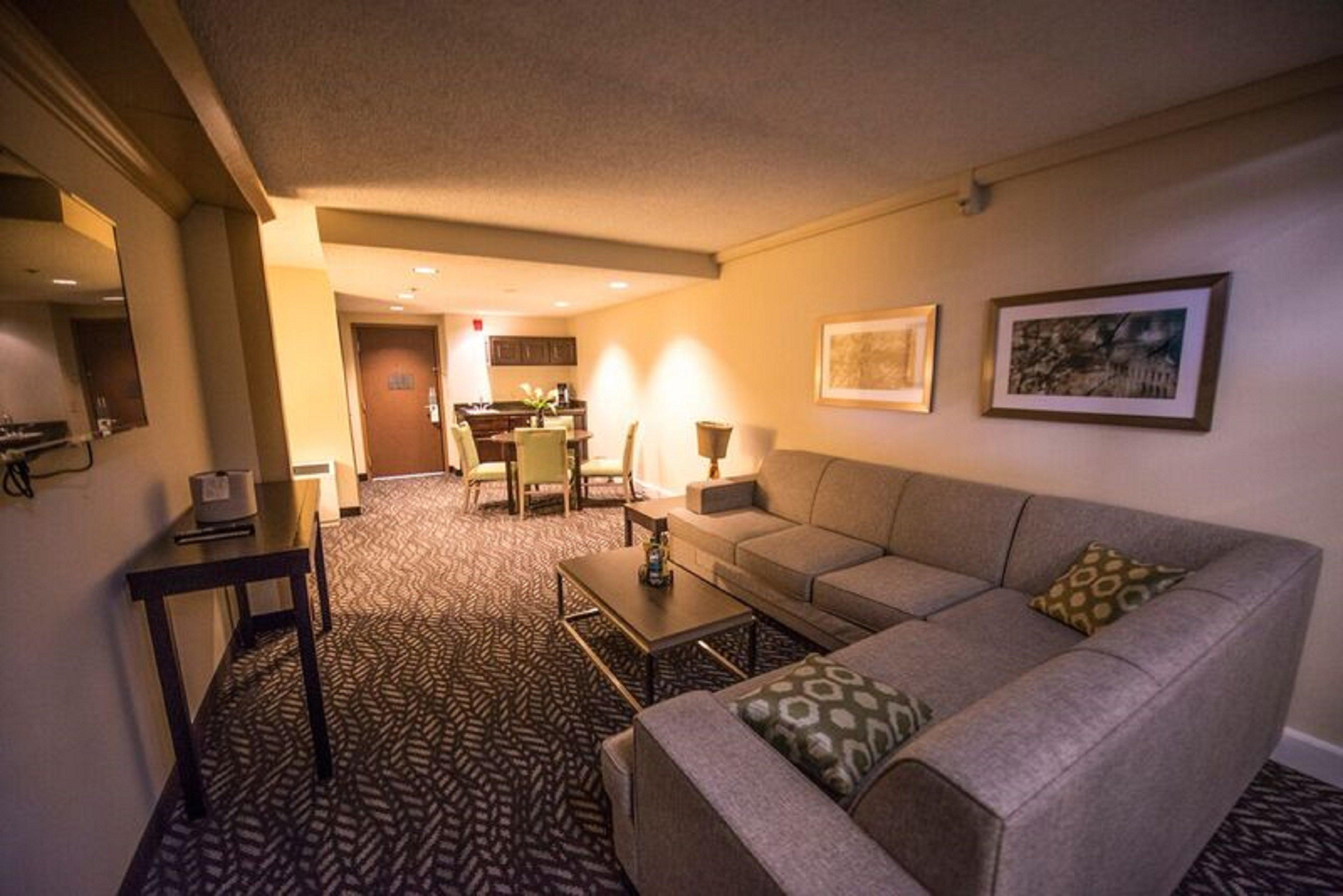 Holiday Little Rock-airport-conference Center By Ihg Hotel 3*