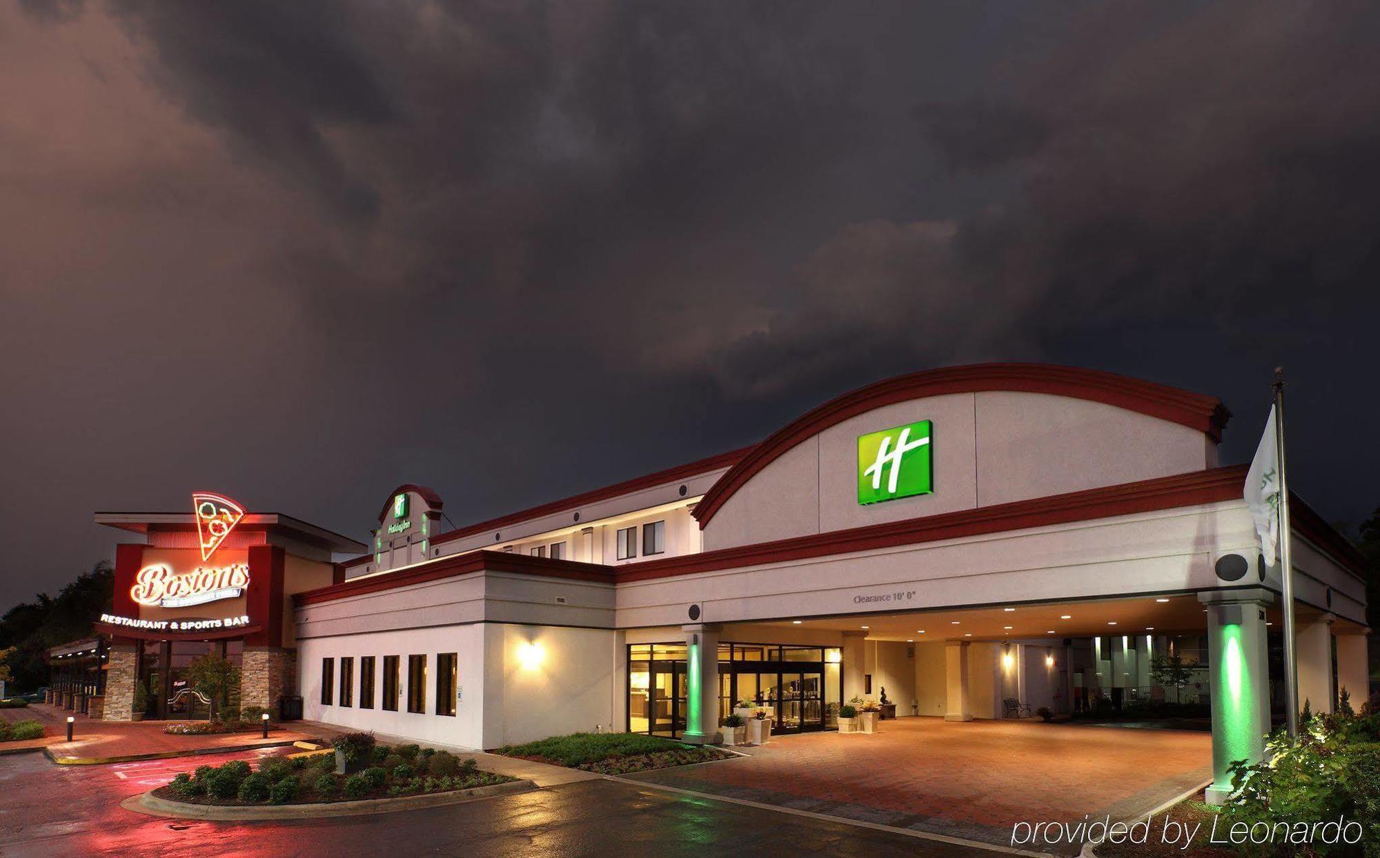 Holiday Little Rock-airport-conference Center By Ihg Little Rock